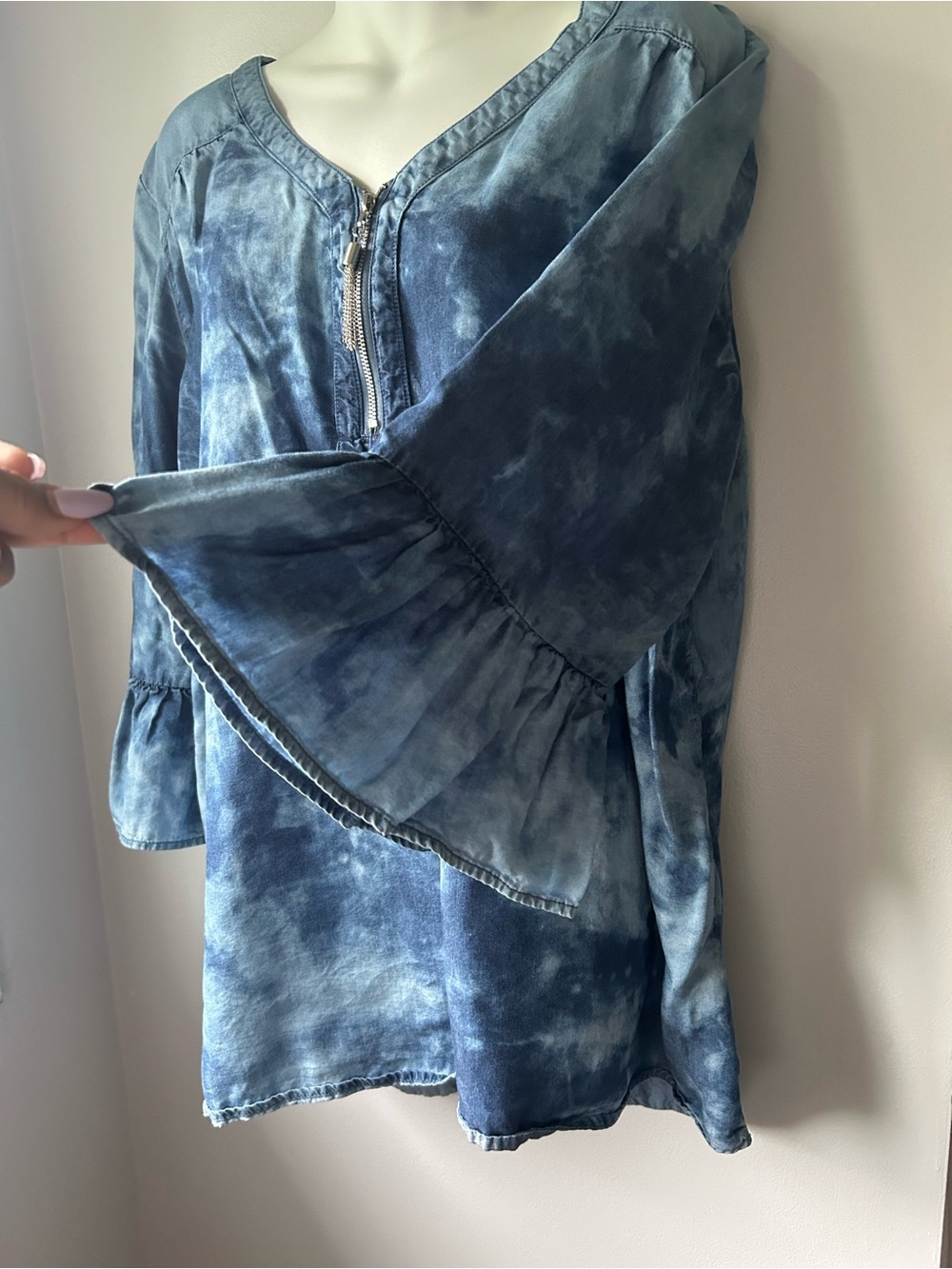Tie-Dye Blue Zip Front Tunic Top